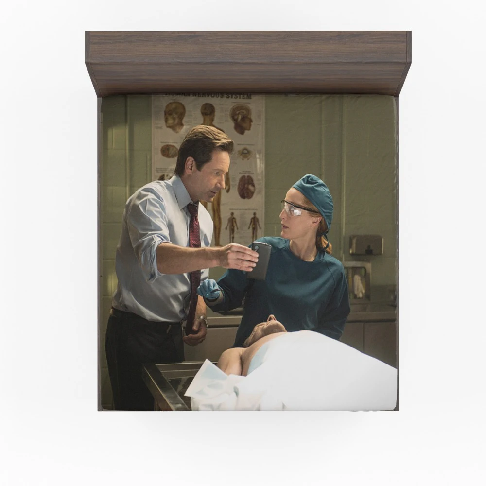 The X-Files: Fox Mulder and Dana Scully Enigma Fitted Sheet