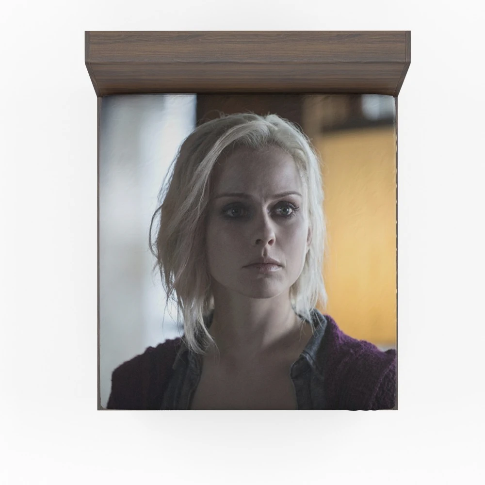 iZombie Unleashed: Rose McIver Fitted Sheet